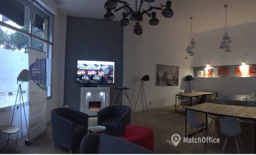 Explore oficinas de coworking en Centro-Latina 6 m², Paseo del Marqués de Monistrol - 0 | MatchOffice