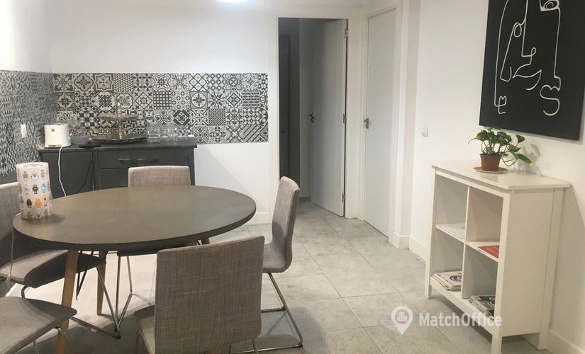 6 m² Shared workspace  in Centro-Latina, Paseo del Marqués de Monistrol (28011) - 2 | MatchOffice.com