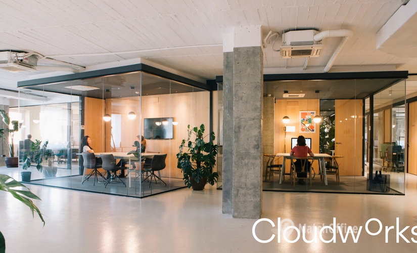 Centro de negocios Ronda Sant Pere 52 08010 Ciutat Vella