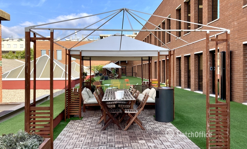 Explore oficinas de coworking en Barcelona 500 m², Carrer del Doctor Trueta 113 - 4 | MatchOffice