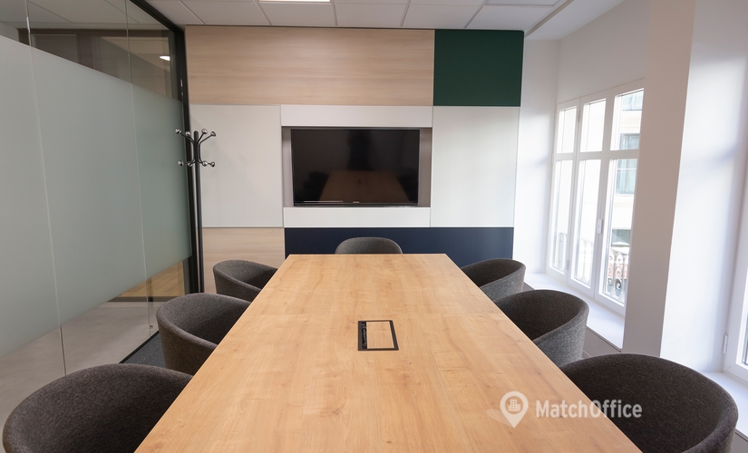 Elija sala de conferencias en Málaga 18 m², Calle Marqués de Larios 4 - 4 | MatchOffice.es