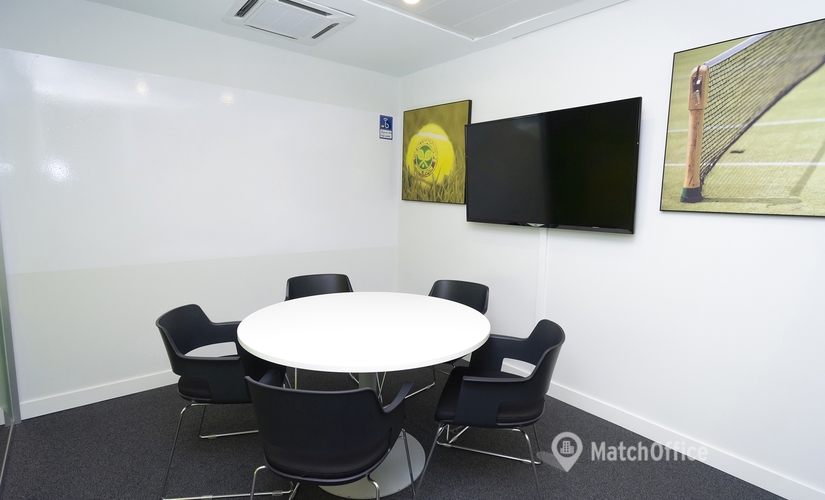 52 m² Conference center in Madrid Salamanca, Calle María de Molina (28006) - 1 | MatchOffice