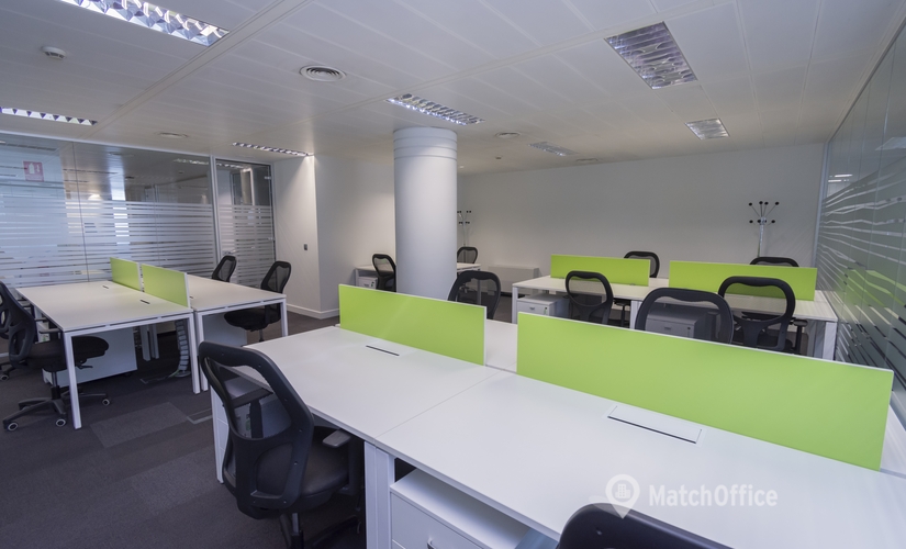 Explore coworking en Madrid Salamanca 10 m², Calle María de Molina - 3 | MatchOffice