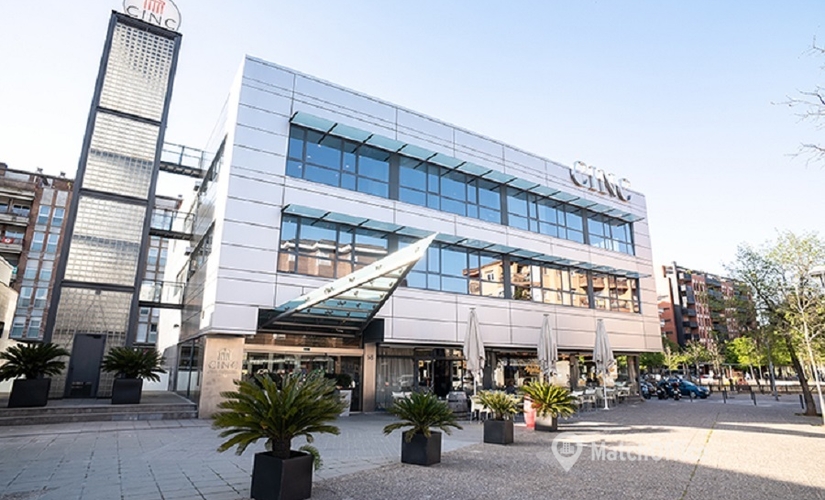 Alquile sala de conferencias en Girona 95 m², Carrer del Riu Güell 58 - 3 | MatchOffice