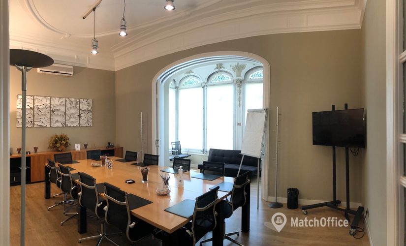 Reserve sala de conferencias fiable en Eixample 40 m², Passeig de Gràcia - 9 | MatchOffice