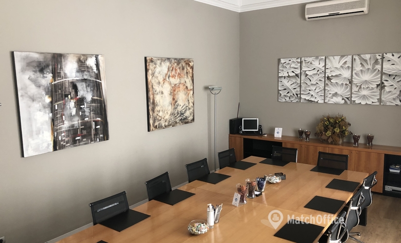 Alquile sala de conferencias fiable en Eixample 40 m², Passeig de Gràcia - 10 | MatchOffice