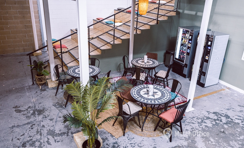 Alquile oficinas de coworking en Girona 795 m², Carrer Santa Coloma - 4 | MatchOffice