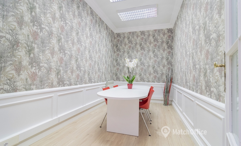 Alquile sala de juntas en Madrid Chamberi 13 m², Calle de José Abascal 44 - 3 | MatchOffice.es