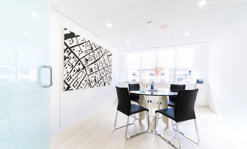 Observe oficinas compartidas en les Corts 147 m², Gran Via de Carles III - 4 | MatchOffice