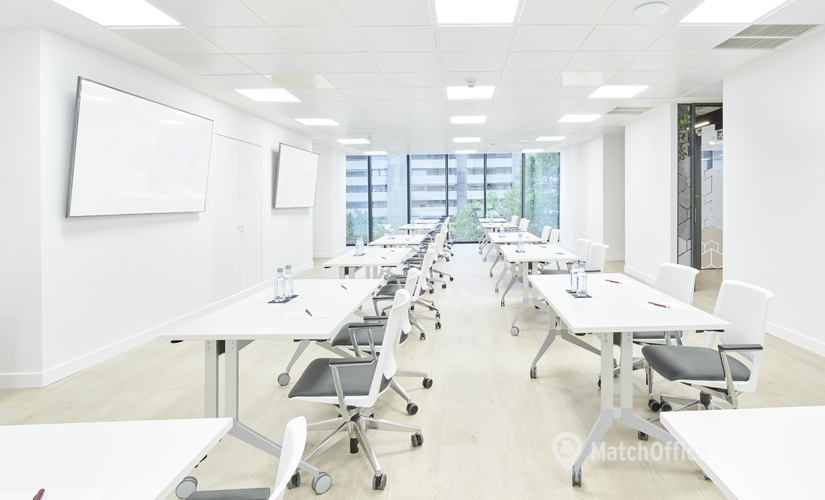 Alquile sala de juntas en Madrid Centro 95 m², Calle del Príncipe de Vergara - 3 | MatchOffice