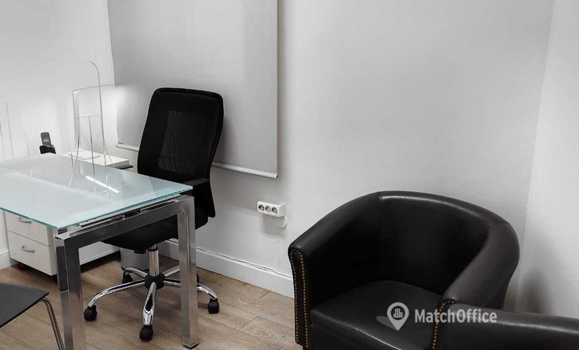 9 m² Shared workspace  in Barcelona City, Avinguda Diagonal 449 (08036) - 1 | MatchOffice.com