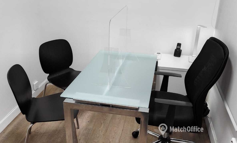 9 m² Shared workspace in Barcelona City, Avinguda Diagonal 449 (08036) - 2 | MatchOffice