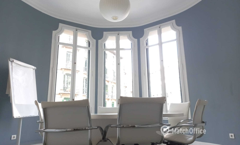 Reserve sala de juntas en Barcelona 35 m², Carrer de Balmes 129 Bis - 2 | MatchOffice.es