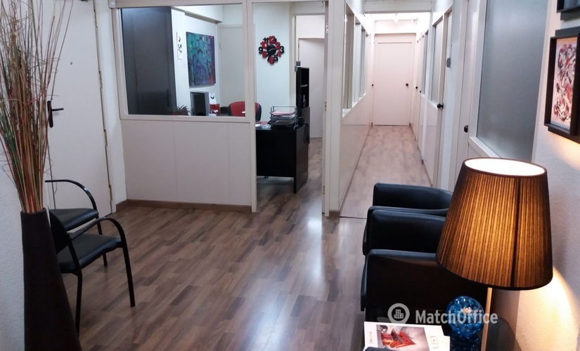 Parque empresarial en alquiler en Sant Andreu 15 m², Avinguda Meridiana 308 - 0 | MatchOffice.es