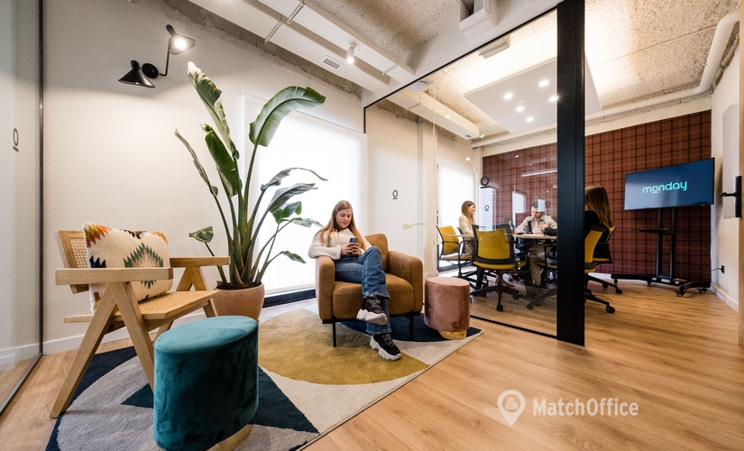 Explore oficinas de coworking en Madrid Chamberi 2500 m², Calle de Santa Engracia 23 - 1 | MatchOffice