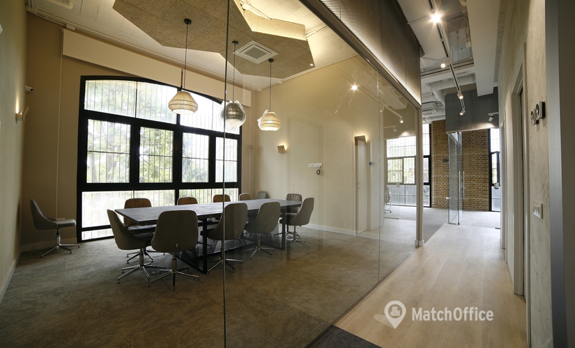 52 m² Shared workspace in Marbella, Avenida Matas Verdes 2e (29688) - 3 | MatchOffice