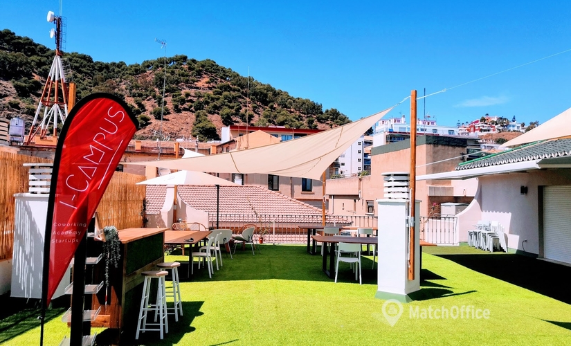 Explore coworking en Málaga 200 m², Calle Puerto 14 - 0 | MatchOffice