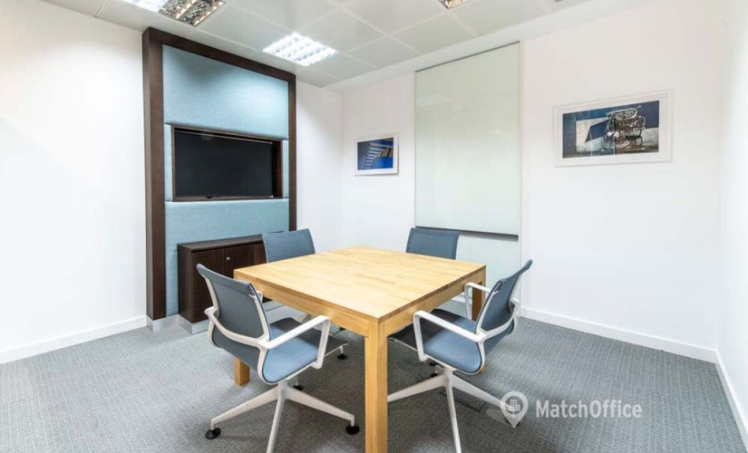 Elija sala de reuniones fiable en Alcobendas 150 m², Avenida de Bruselas 15 - 2 | MatchOffice.es