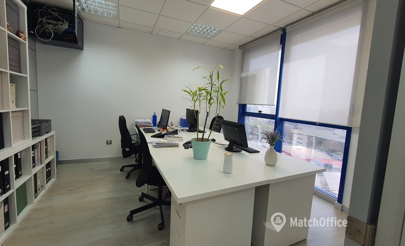 200 m² Coworking in Seville, Calle de la Arquitectura 2 Torre 11 Planta 7 (41015) - 2 | MatchOffice