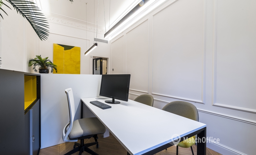 Micentro de negocio en alquiler en Sants-Montjuic 10 m², Carrer de València 264 - 2 | MatchOffice.es