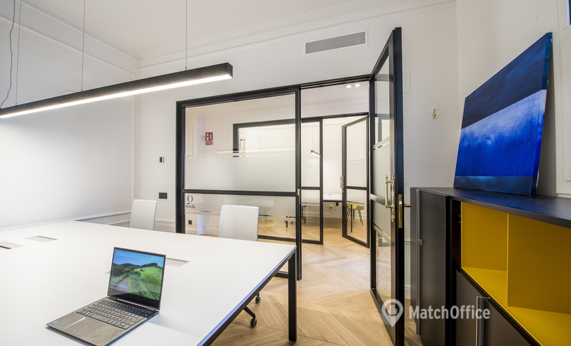 Centros de negocio en alquiler en Sants-Montjuic 10 m², Carrer de València 264 - 3 | MatchOffice.es