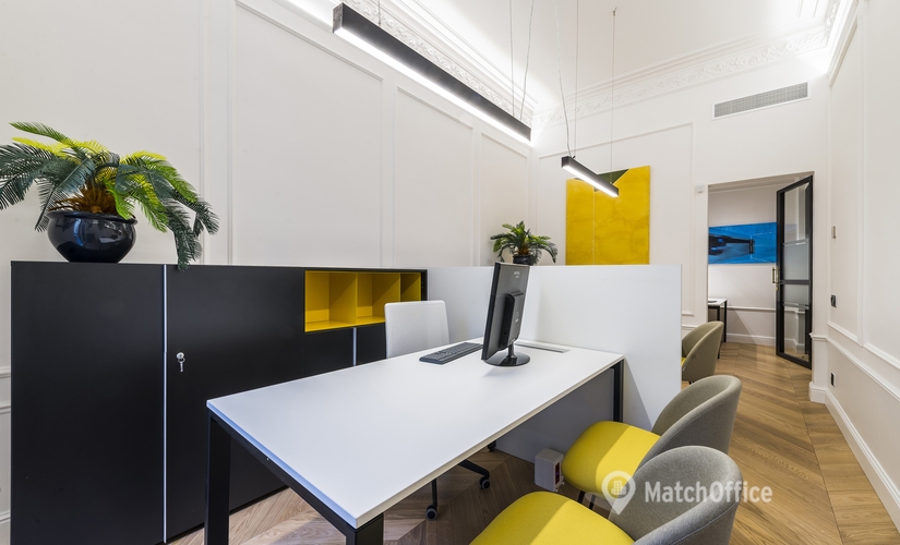 Micentro de negocio disponible para alquilar en Sants-Montjuic 10 m², Carrer de València 264 - 4 | MatchOffice