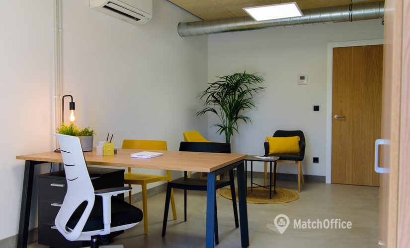 Parque empresarial en alquiler en A Coruña 25 m², Telva 2C - 1 | MatchOffice
