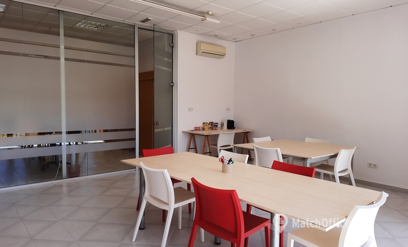 100 m² Business park in Alicante, Carrer de l'Arquitecte Urteaga (03730) - 3 | MatchOffice.com