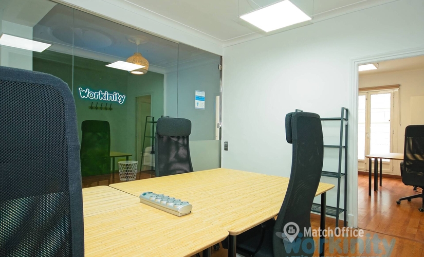 Parque empresarial disponible para alquilar en València 250 m², Carrer de Colón 42 - 3 | MatchOffice.es