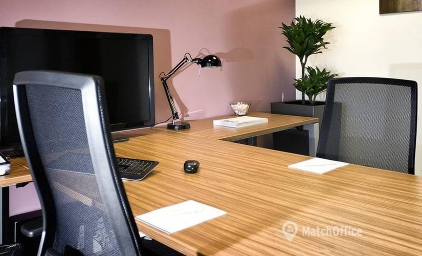 Alquile nuestra oficina virtual cómoda en Alcobendas, Avenida de Europa 19 - 3 | MatchOffice.es