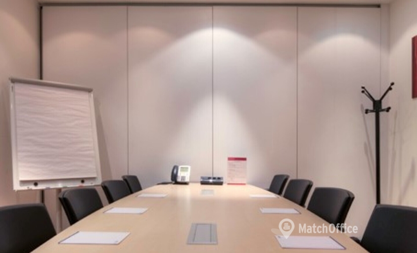 Alquile sala de juntas fiable en les Corts 300 m², Avinguda Diagonal 640 - 12 | MatchOffice.es
