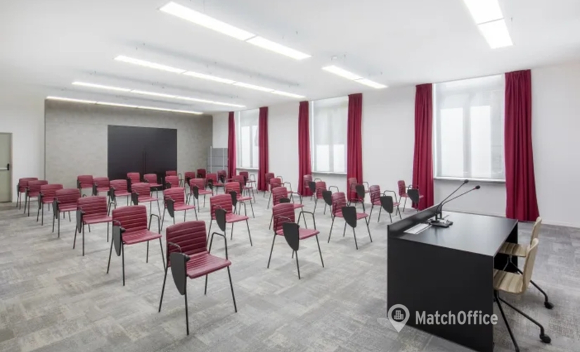 Reserve sala de conferencias equipada en València 46 m², Avinguda d'Aragó - 2 | MatchOffice.es