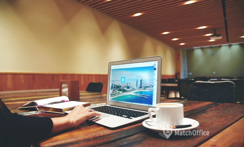 100 m² Co-working in Sant Martí, Carrer de Badajoz 32 (08005) - 1 | MatchOffice