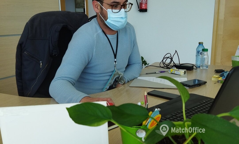 Alquile oficinas de coworking en Ciudad Real 390 m², Calle Prado - 4 | MatchOffice