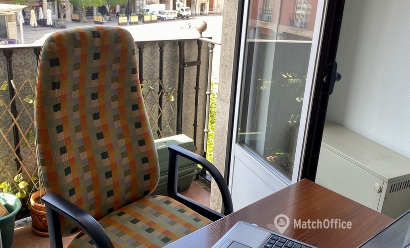 Centros de negocio disponible para alquilar en Burgos 45 m², Pl. Mayor - 1 | MatchOffice