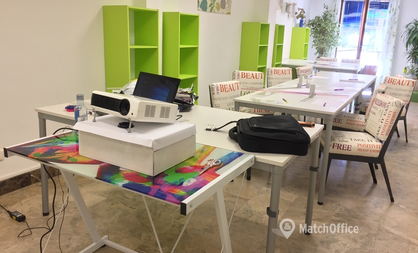 Observe oficinas de coworking en Burgos 75 m², Plaza Mayor 22 - 4 | MatchOffice