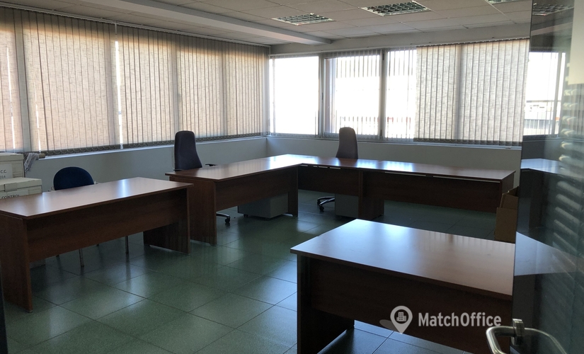 Reserve sala de conferencias fiable en Granollers 20 m², Avinguda de Sant Julià 125-127 - 2 | MatchOffice