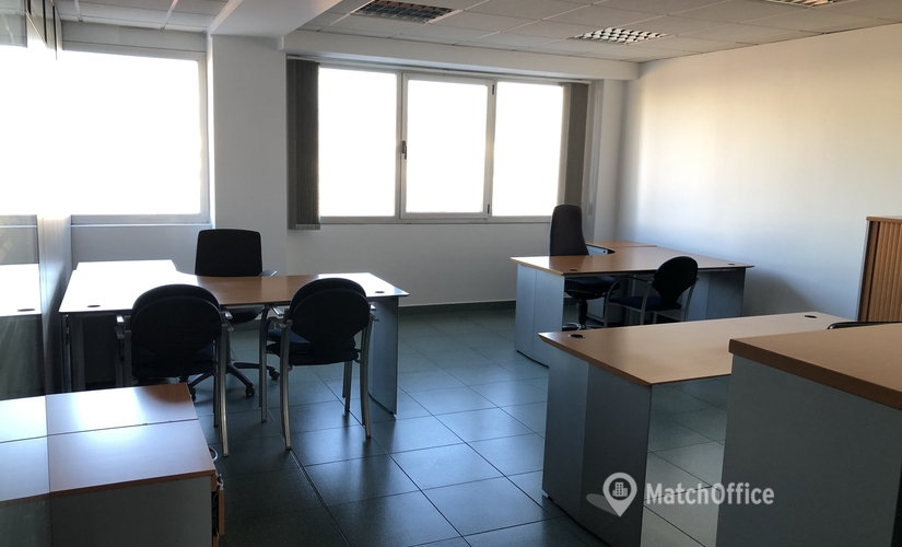 Elija sala de reuniones acogedora en Granollers 20 m², Avinguda de Sant Julià 125-127 - 3 | MatchOffice.es
