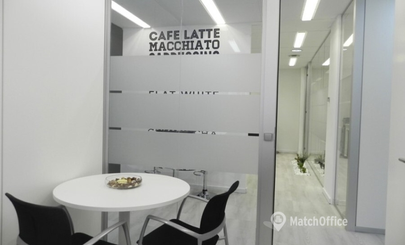 Únase a nuestra oficina virtual cómoda en Pozuelo de Alarcón, Vía de las Dos Castillas 33 - 4 | MatchOffice.es