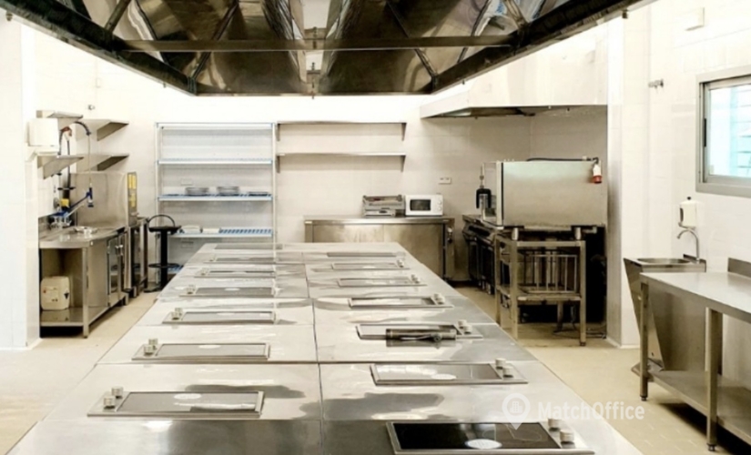 30 m² Shared workspace in Seville, Edificio Gran Vega nº6 (41300) - 3 | MatchOffice.com