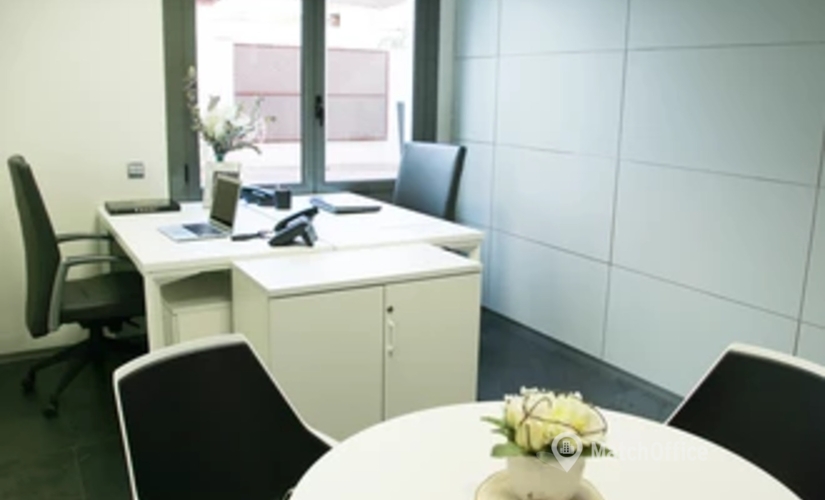 Reserve sala de reuniones equipada en Eixample 140 m², Passeig de Gràcia 118 - 4 | MatchOffice