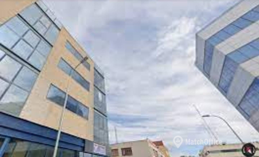 220 m² Business space in Centro-Latina, Calle Secoya 22 (28044) - 3 | MatchOffice.com