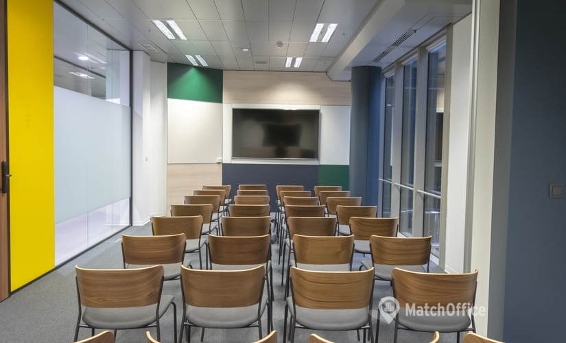 Alquile sala de conferencias equipada en Pozuelo de Alarcón 50 m², Paseo Club Deportivo 1 - 12 | MatchOffice.es