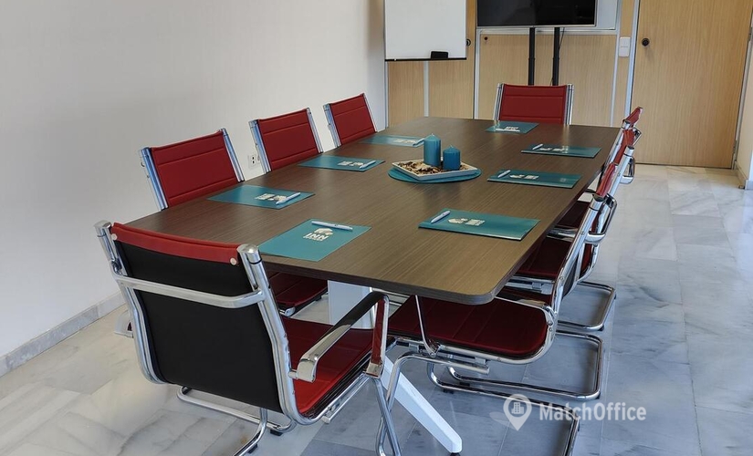 20 m² Conference hall in Seville, Calle Luis Fuentes Bejarano (41020) - 1 | MatchOffice