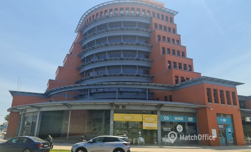 Reserve sala de juntas en Sevilla 20 m², Calle Luis Fuentes Bejarano - 2 | MatchOffice.es