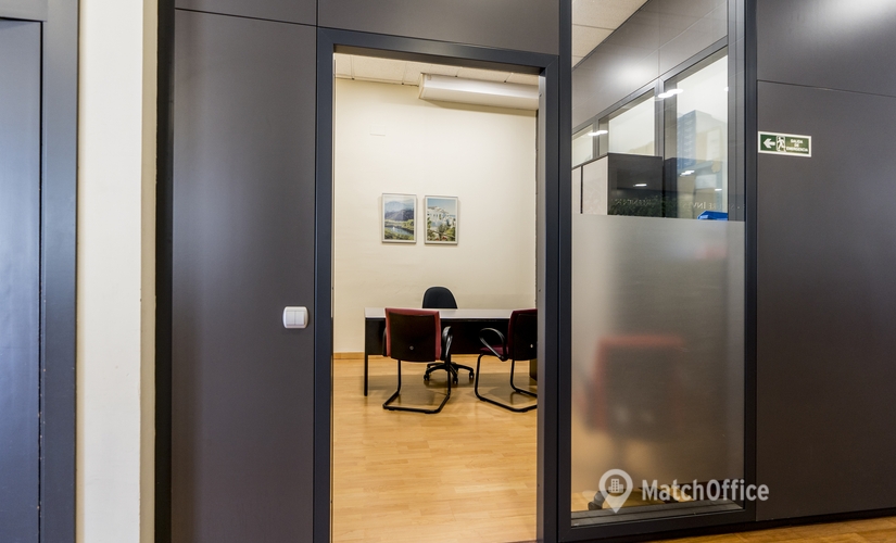 50 m² Business park in Marbella, Autovía del Mediterráneo (29604) - 1 | MatchOffice