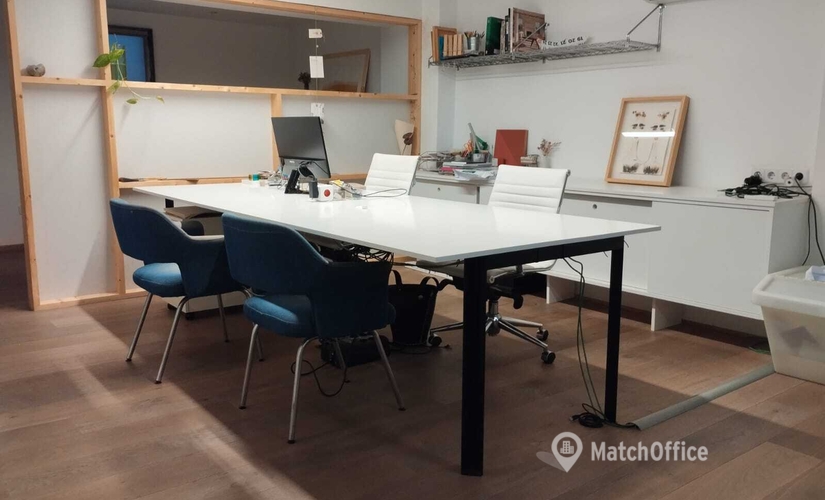 Observe oficinas compartidas en Barcelona 80 m², Carrer de Ríos Rosas 17 - 3 | MatchOffice.es