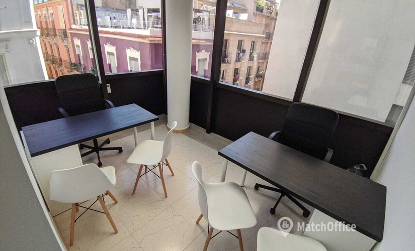 Alquile oficinas compartidas en Alicante 200 m², Rambla de Méndez Núñez 28 - 3 | MatchOffice.es