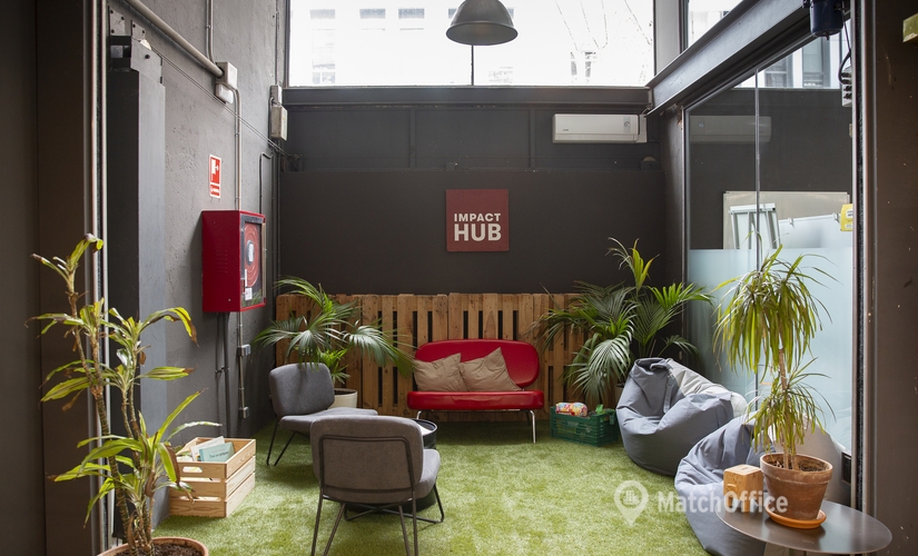 Alquile oficinas de coworking en Sant Martí 500 m², Carrer de Pujades 94-96 - 2 | MatchOffice.es