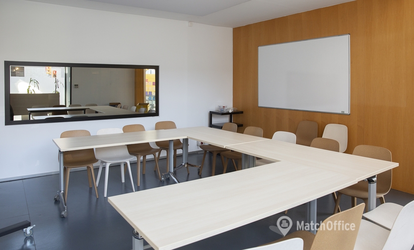Elija sala de juntas acogedora en Sant Martí 140 m², Carrer de Pujades 94-96 - 4 | MatchOffice.es